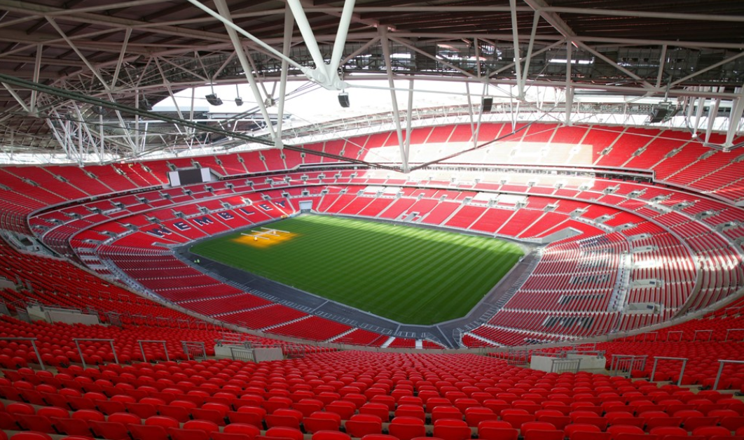Read more about the article Roaring Atmospheres: The Best Football Stadiums to Visit in England
