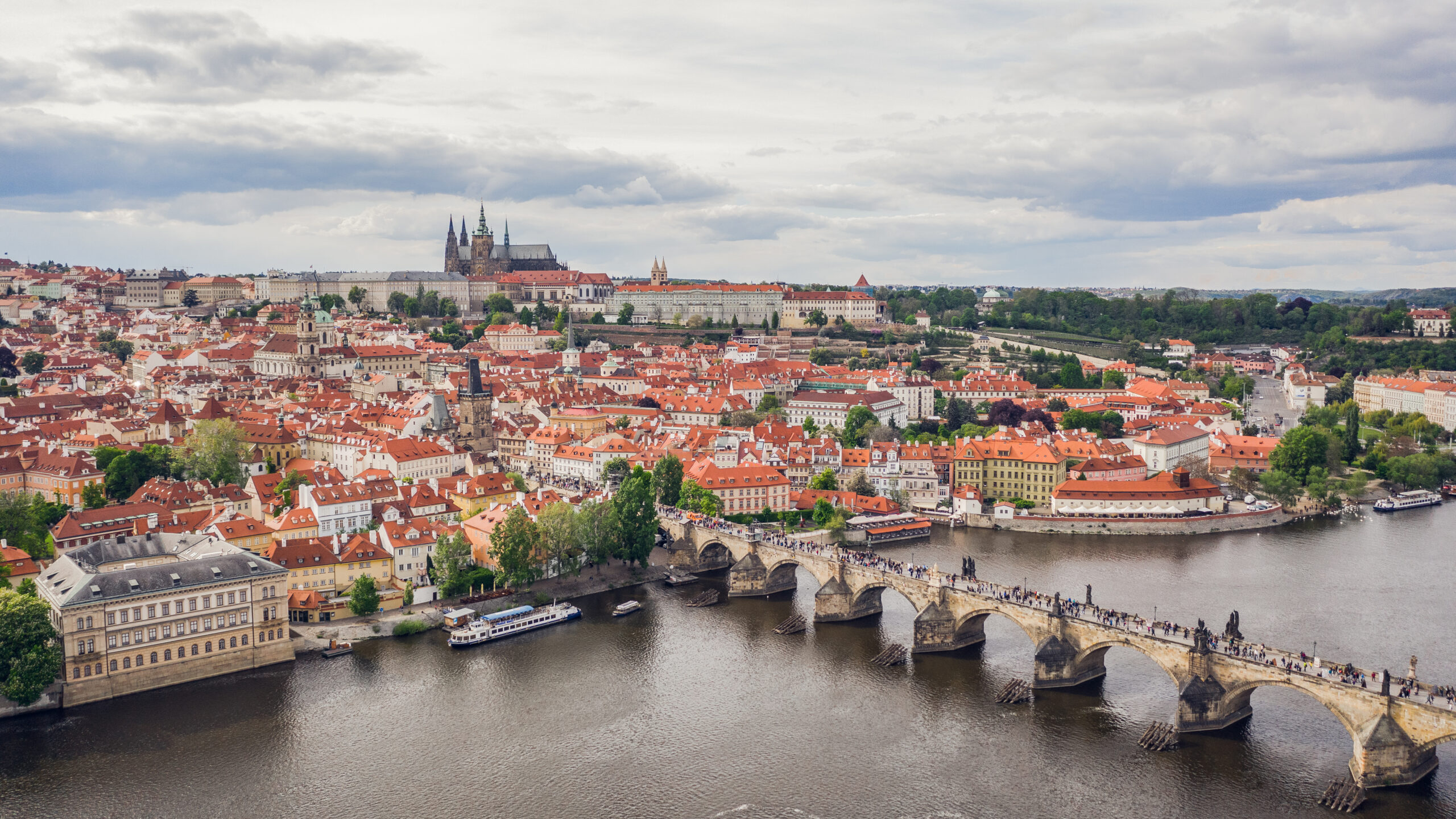 Read more about the article Toasting Tradition: Exploring Great Places to Drink in the Czech Republic