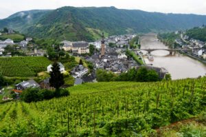 Read more about the article Exploring the Enchanting Moselle with Riviera River Cruises