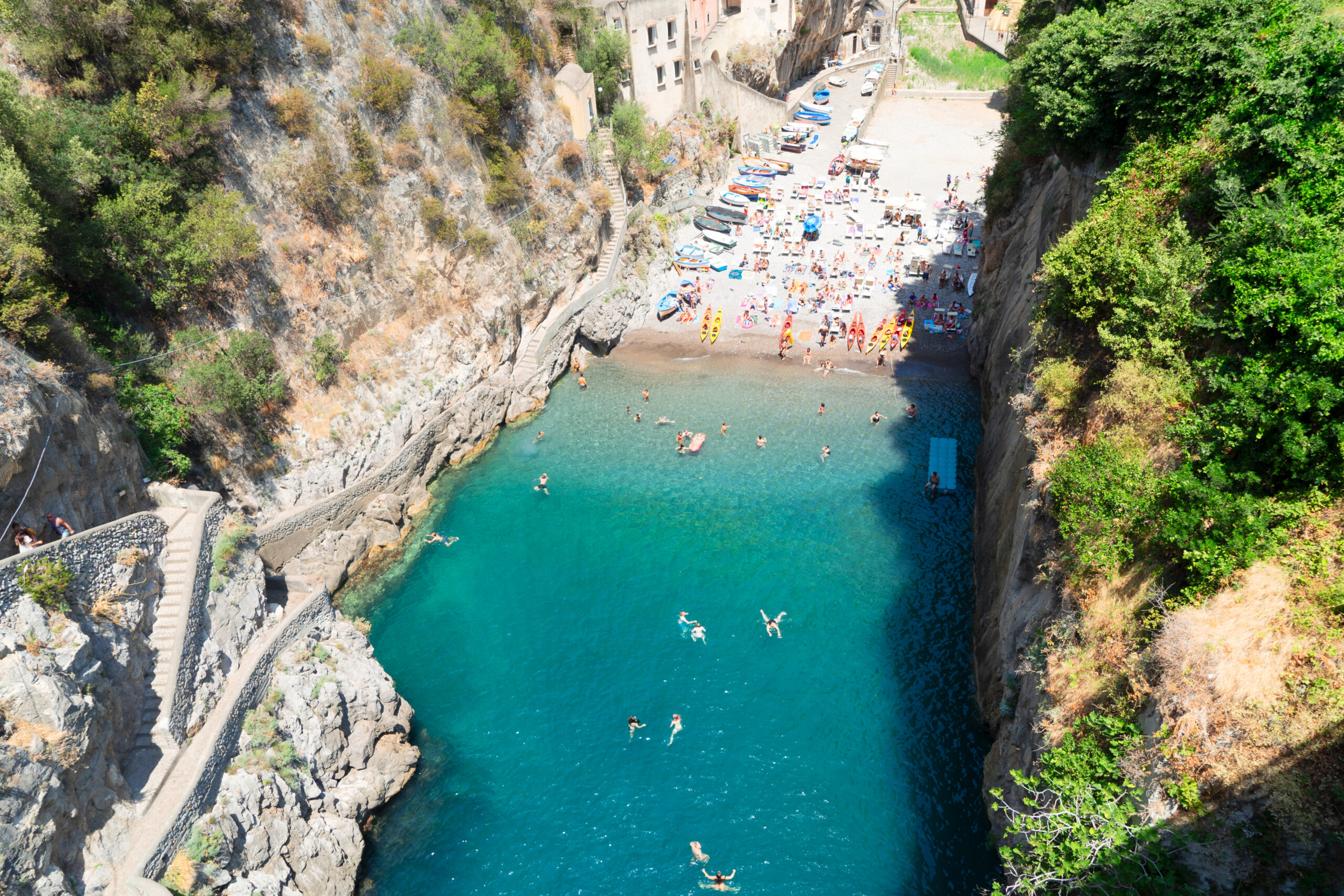 You are currently viewing Hidden Gems of the Amalfi Coast: Unveiling the Enchanting Secrets